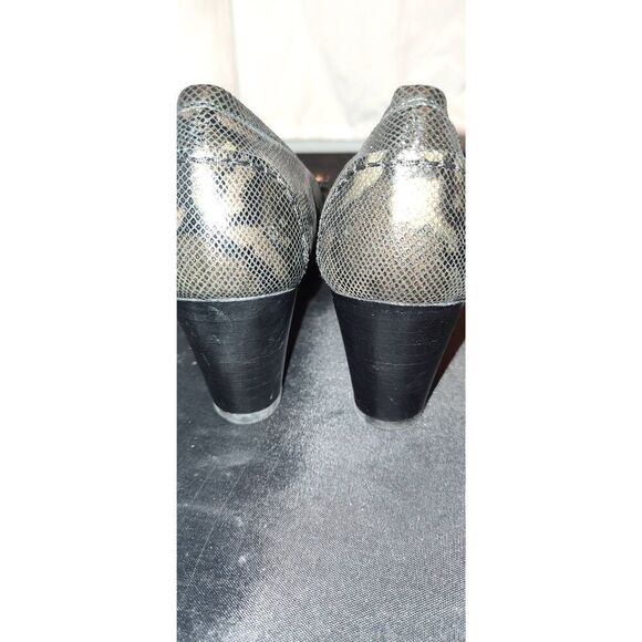 Stuart Weitzman Multicolor Python Embossed Leather Tassel Detail PUMPS Size Wome - Picture 3 of 5